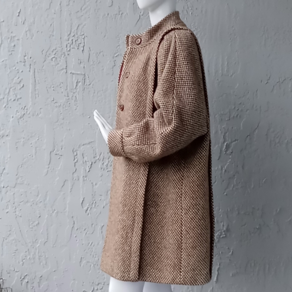 Gallery Vintage Ladies Pleated Pure Wool Coat - Picture 12 of 17